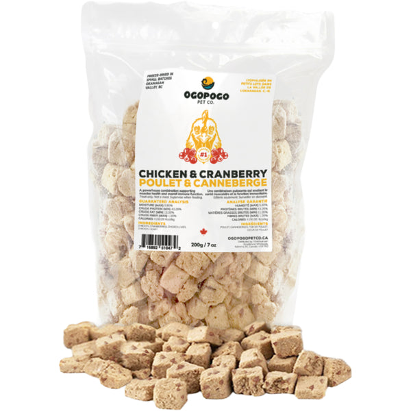 Ogopogo Pet - Freeze Dried CHICKEN & CRANBERRY Dog or Cat Treat - 200GM (7oz)