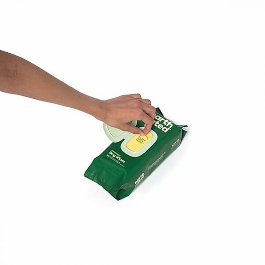 LocalID_70621 Earth Rated - Compostable Pet Wipes - UNSCENTED - 100PK 20x20CM (8x8in)