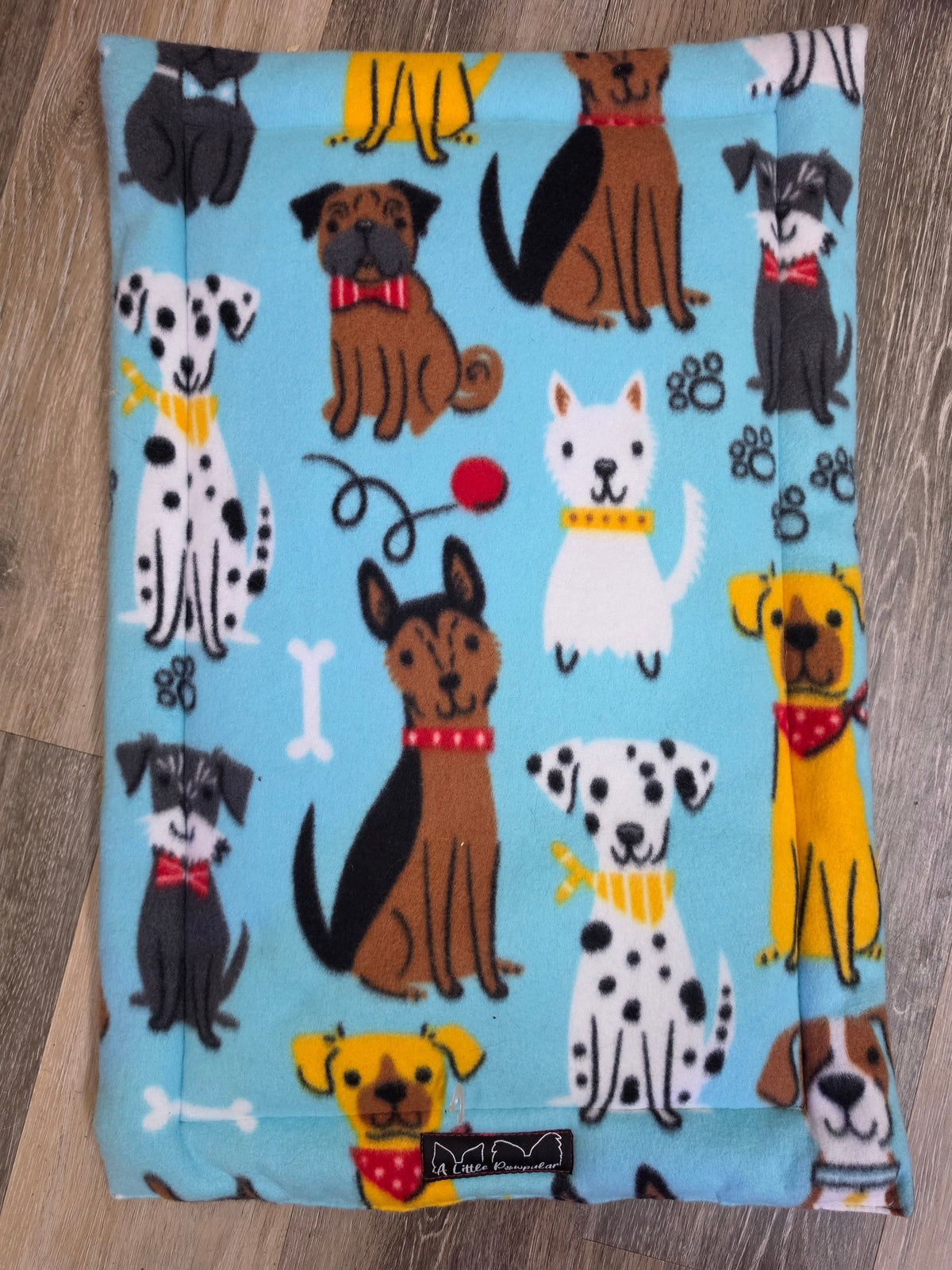 A Little Pawpular - Fleece and Ripstop Crate Pad - SMALL - 15.5x23IN (Fits Medium or Midsize Ruff Land)