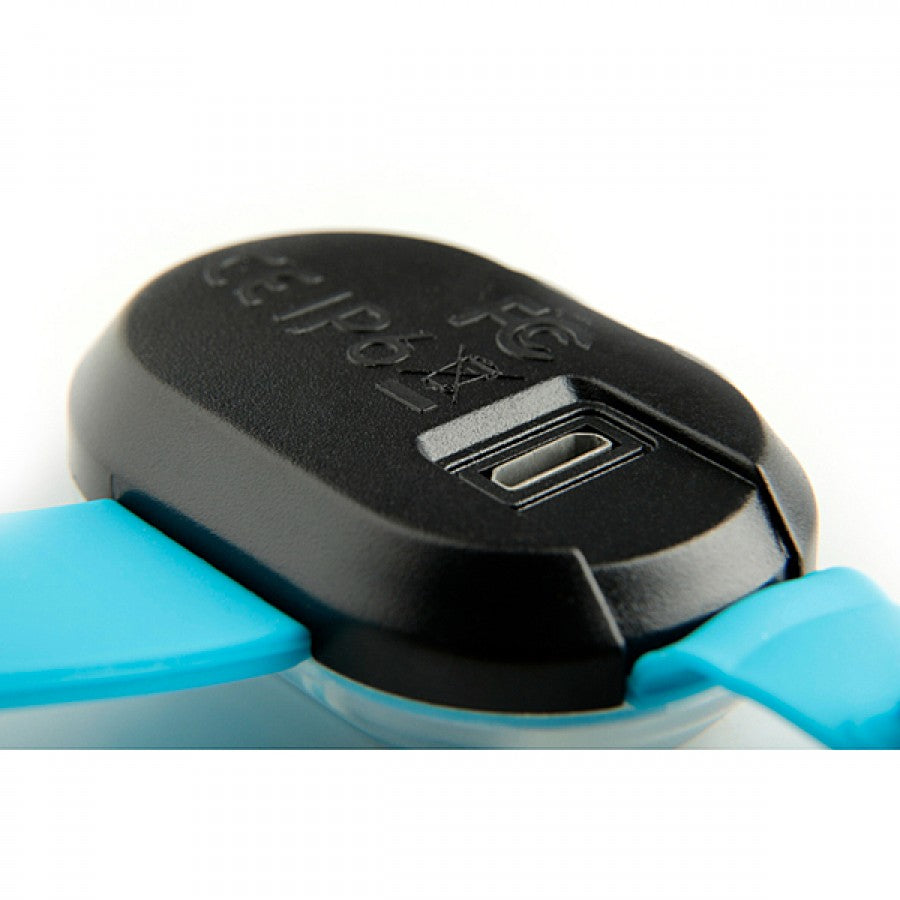 *S.O. - Up to 2 Week Wait* Max & Molly - Matrix Ultra LED Safety Light - BLUE - Cube Pack - 5CM (2in)