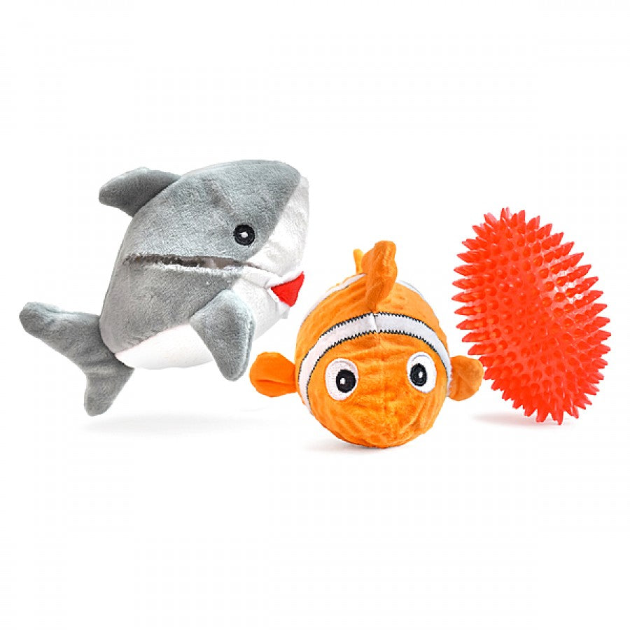 Patchwork Pets - Prickles Great White with Fish Dog Toy - 12.7CM (5in)